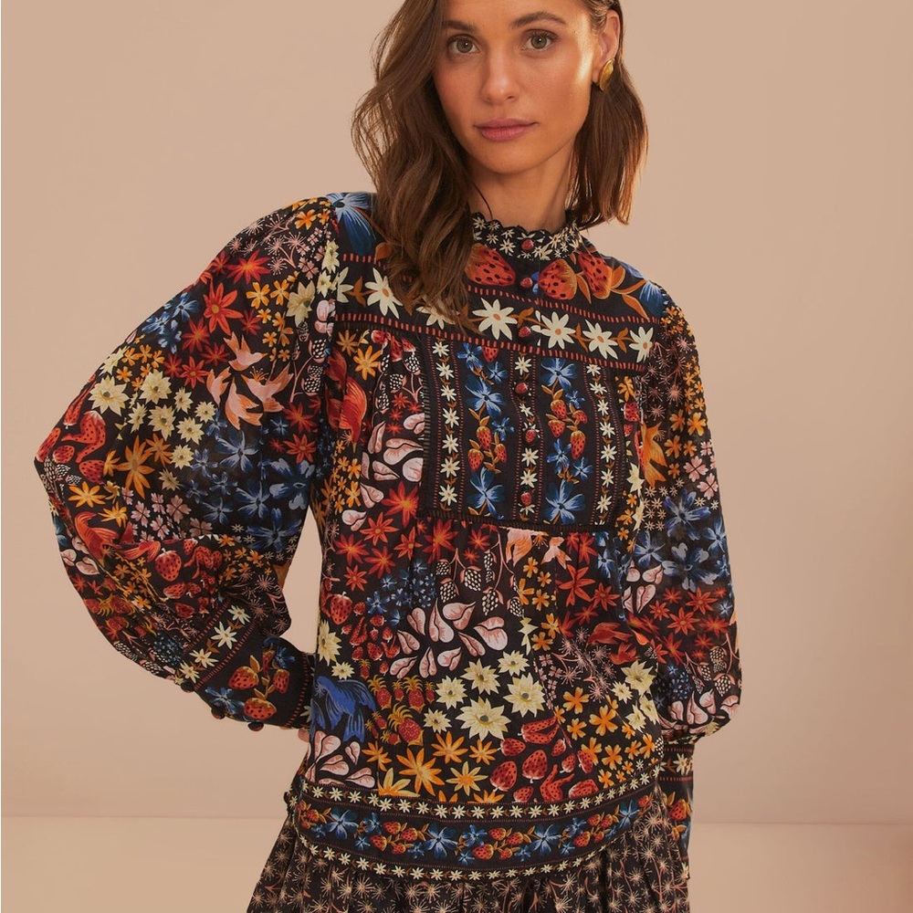 FARM Rio Black Multi Floral Puff-Sleeve Blouse